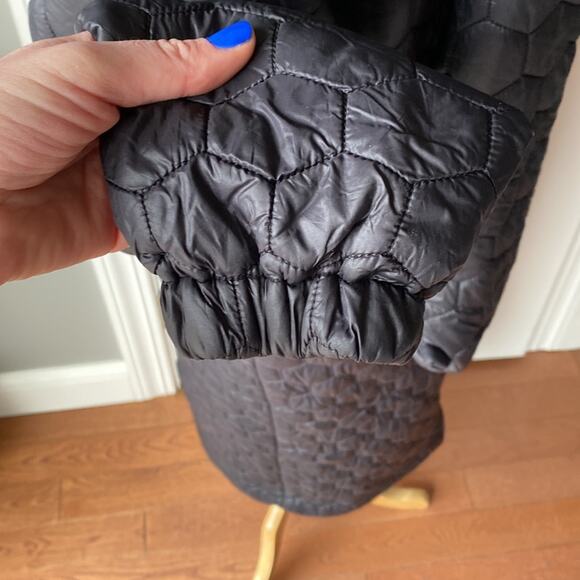 TWENTY MONTREAL Hexagon Puff Shield Coat Black Size Small - Picture 12 of 16